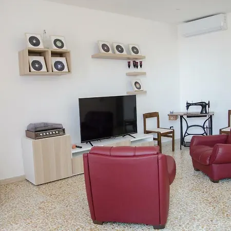 Donna Nunzia Apartment Noto